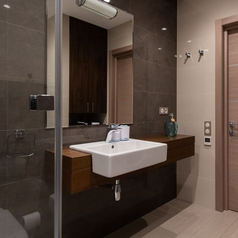 Baño reformado por DACAR Reformas